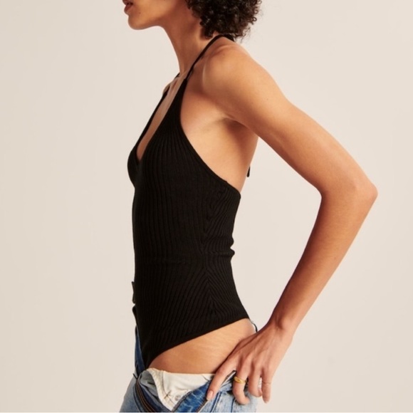 Abercrombie & Fitch Elevated Ribbed Halter Bodysuit - Picture 5 of 10